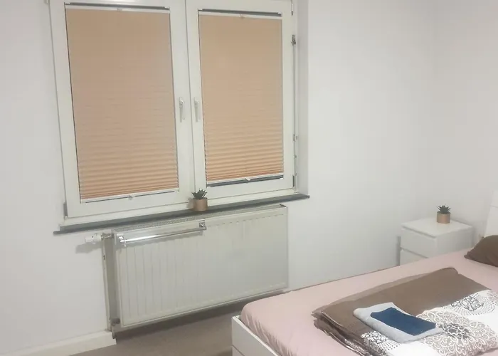 Privaterooms And Hostel