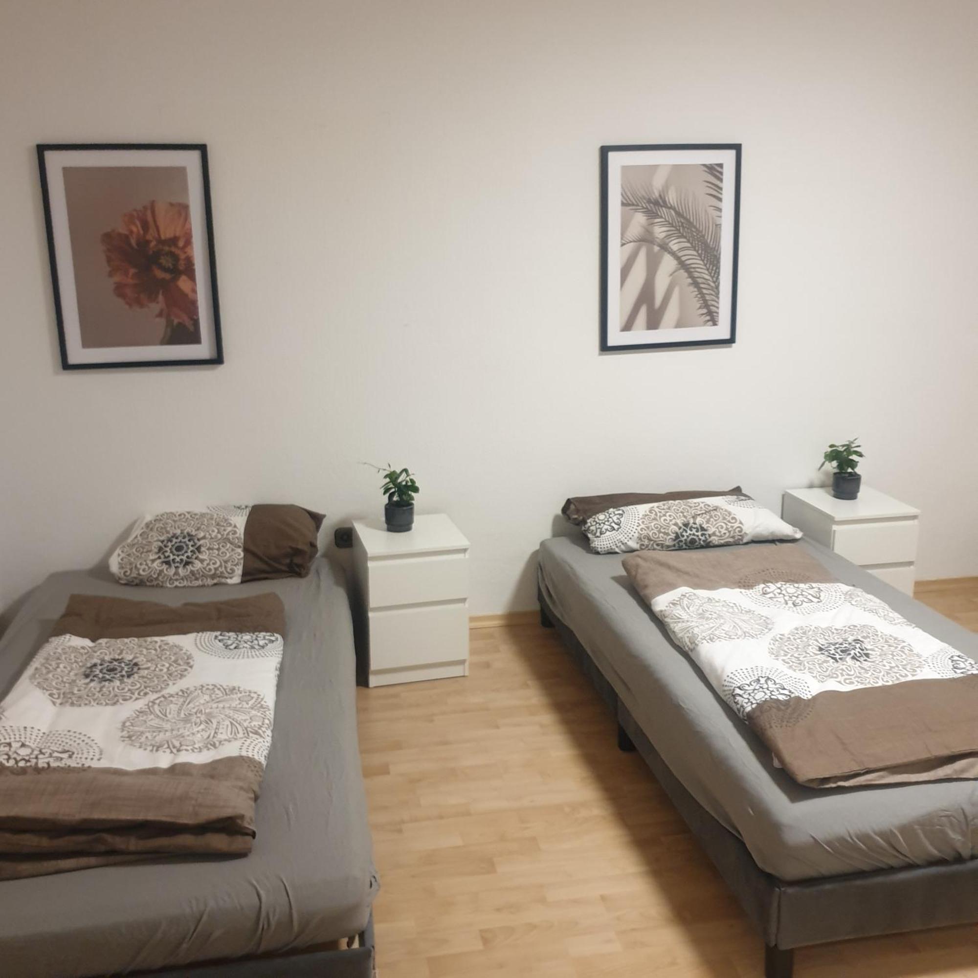 Privaterooms And